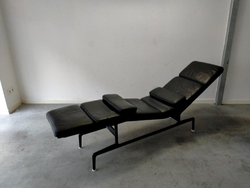 Eames chaise longue ES 106 Herman Miller, Maison & Meubles, Canapés | Sofas & Chaises Longues, Utilisé, Une personne, 150 à 200 cm