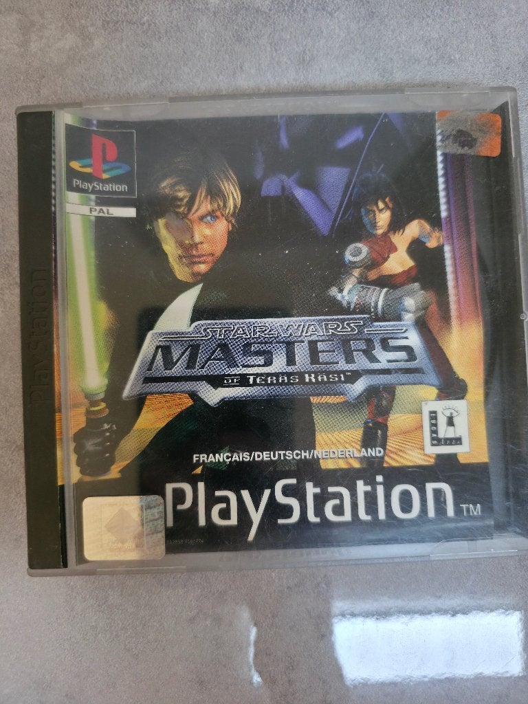 Star Wars: Masters of Teras Kasi PS1 doosje zonder cd (PAL), Avontuur en Actie, Gebruikt, Verzenden, 1 speler