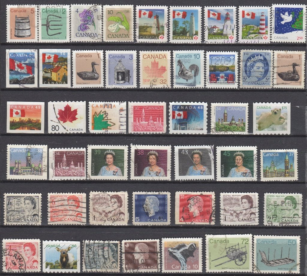 Canada - 46 zegels klein formaat, Timbres & Monnaies, Enlèvement ou Envoi, Affranchi
