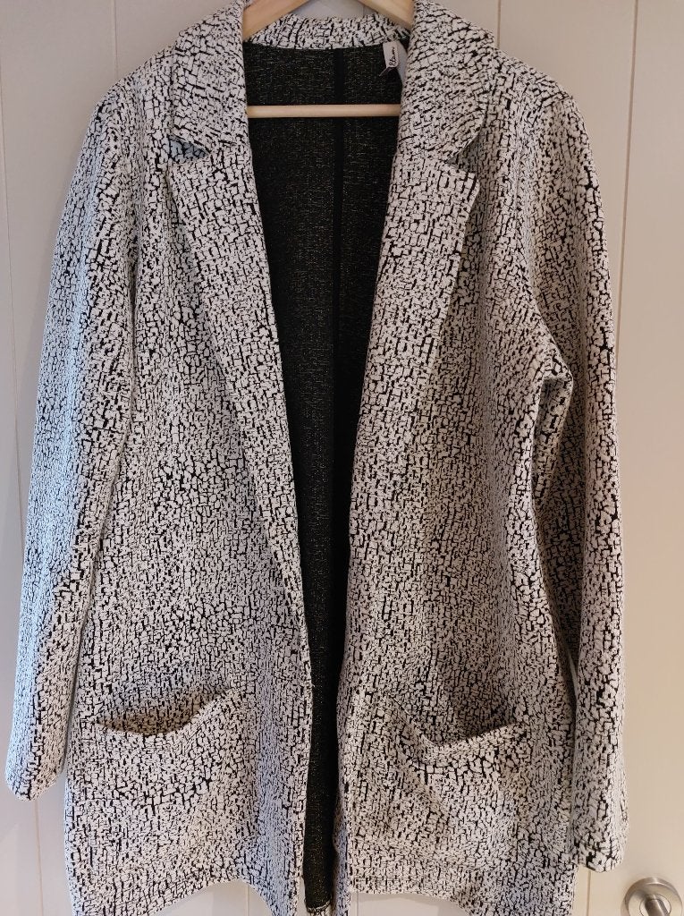 lang jasje/blazer miss etam m48, Vêtements | Femmes, Miss etam, Enlèvement ou Envoi, Comme neuf, Veste ou Veston