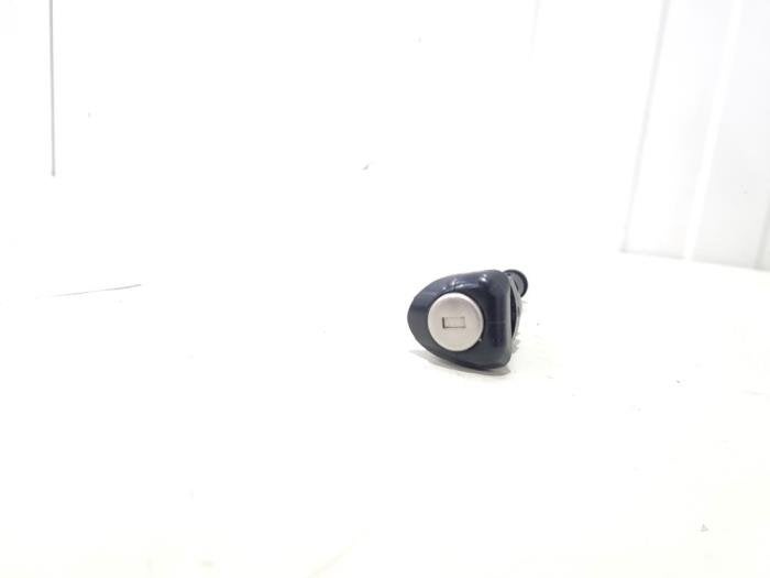 Serrure portière cylindre gauche d'un Audi A4, -, 3 mois de garantie, Audi, Utilisé