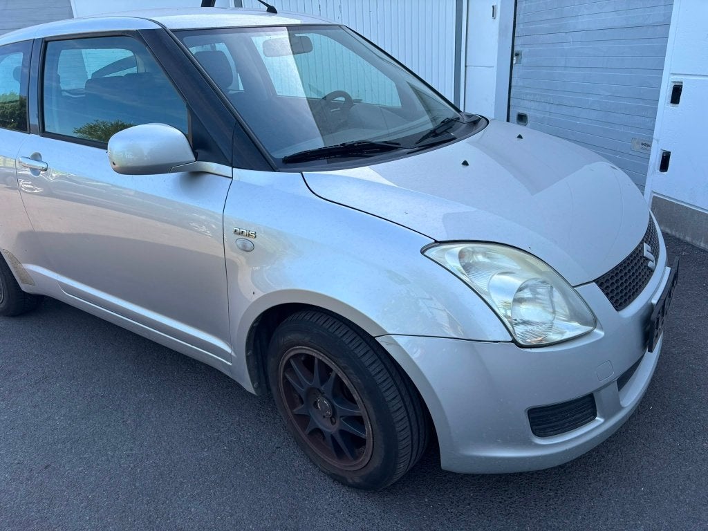 SUZUKI Swift Dsl 1.3 DDiS GL Airco, Autos, Suzuki, Argent ou Gris, Achat, Entreprise, Boîte manuelle