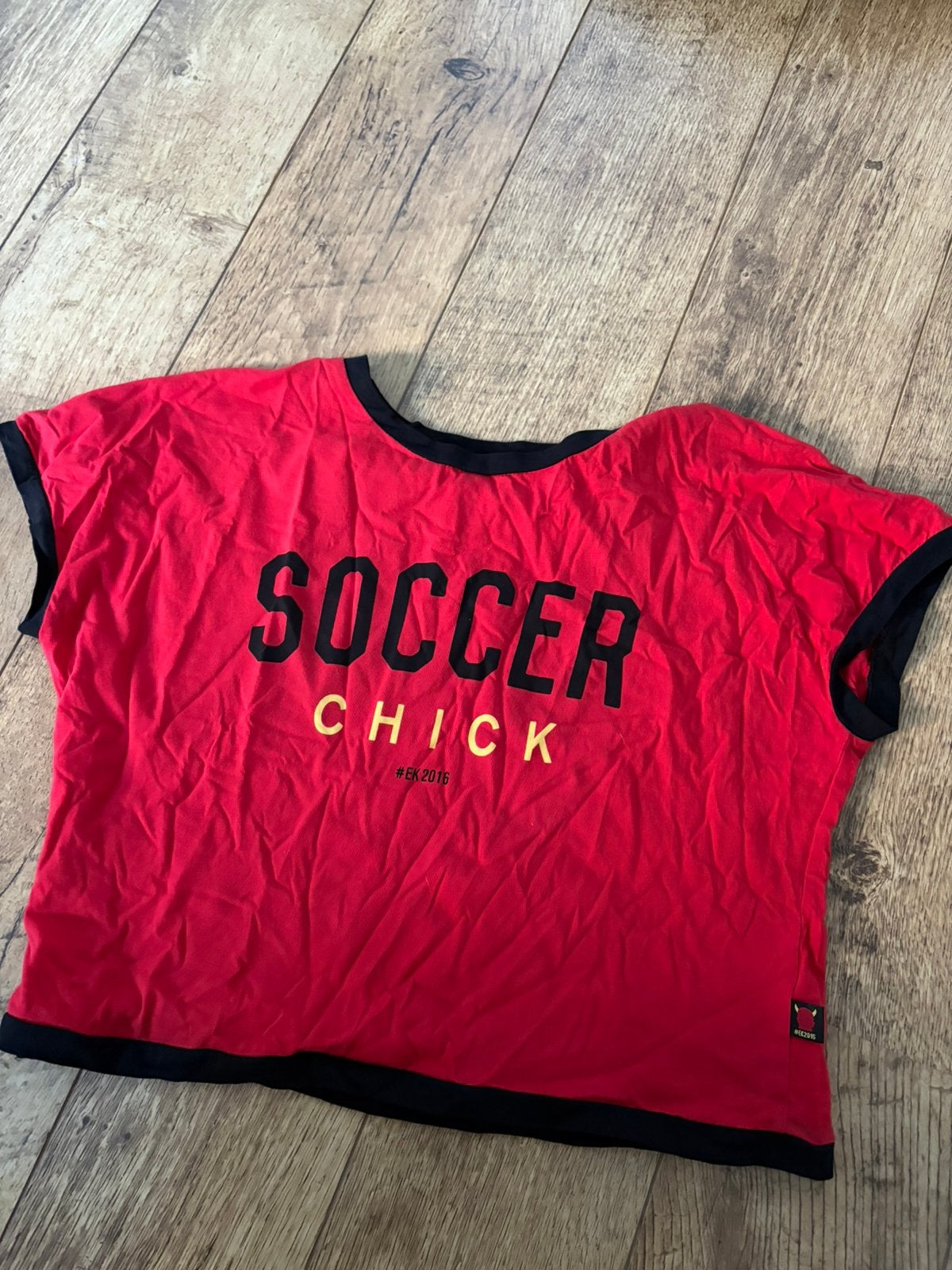 Truitje rlode duivels, Vêtements | Femmes, Vêtements de sport, Rouge, Taille 38/40 (M), Enlèvement ou Envoi, Autres types