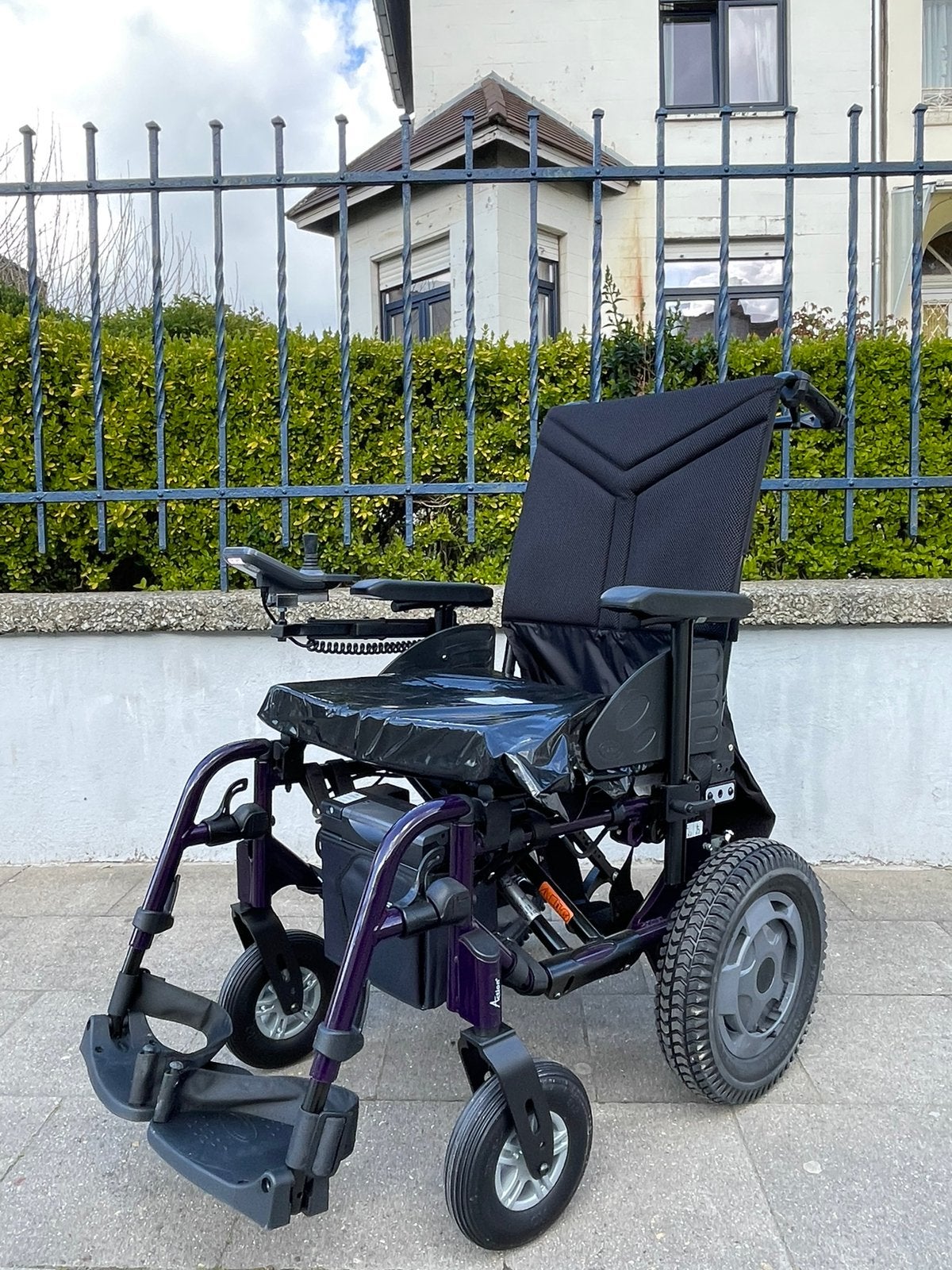 Opvouwbare elektrische rolstoel - Invacare Esprit 3 Action, Ophalen of Verzenden, Inklapbaar, Zo goed als nieuw, Elektrische rolstoel
