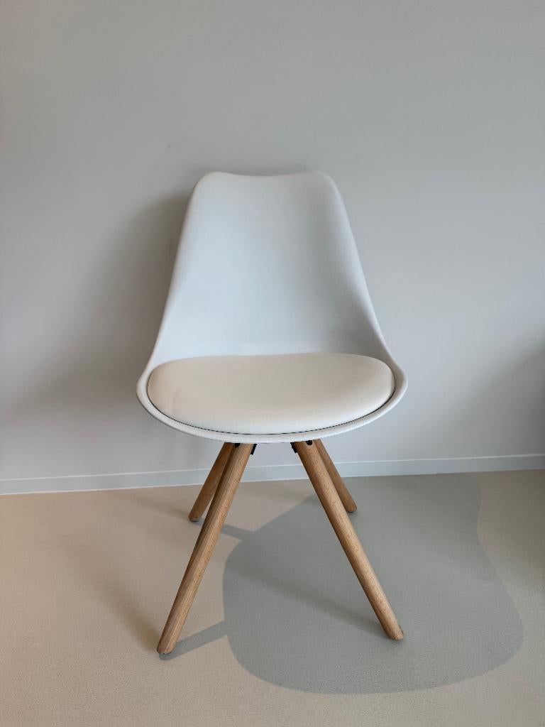 Stoelen Scandinavische stijl, Huis en Inrichting, Stoelen, Ophalen, Wit, Scandinavisch, Zo goed als nieuw