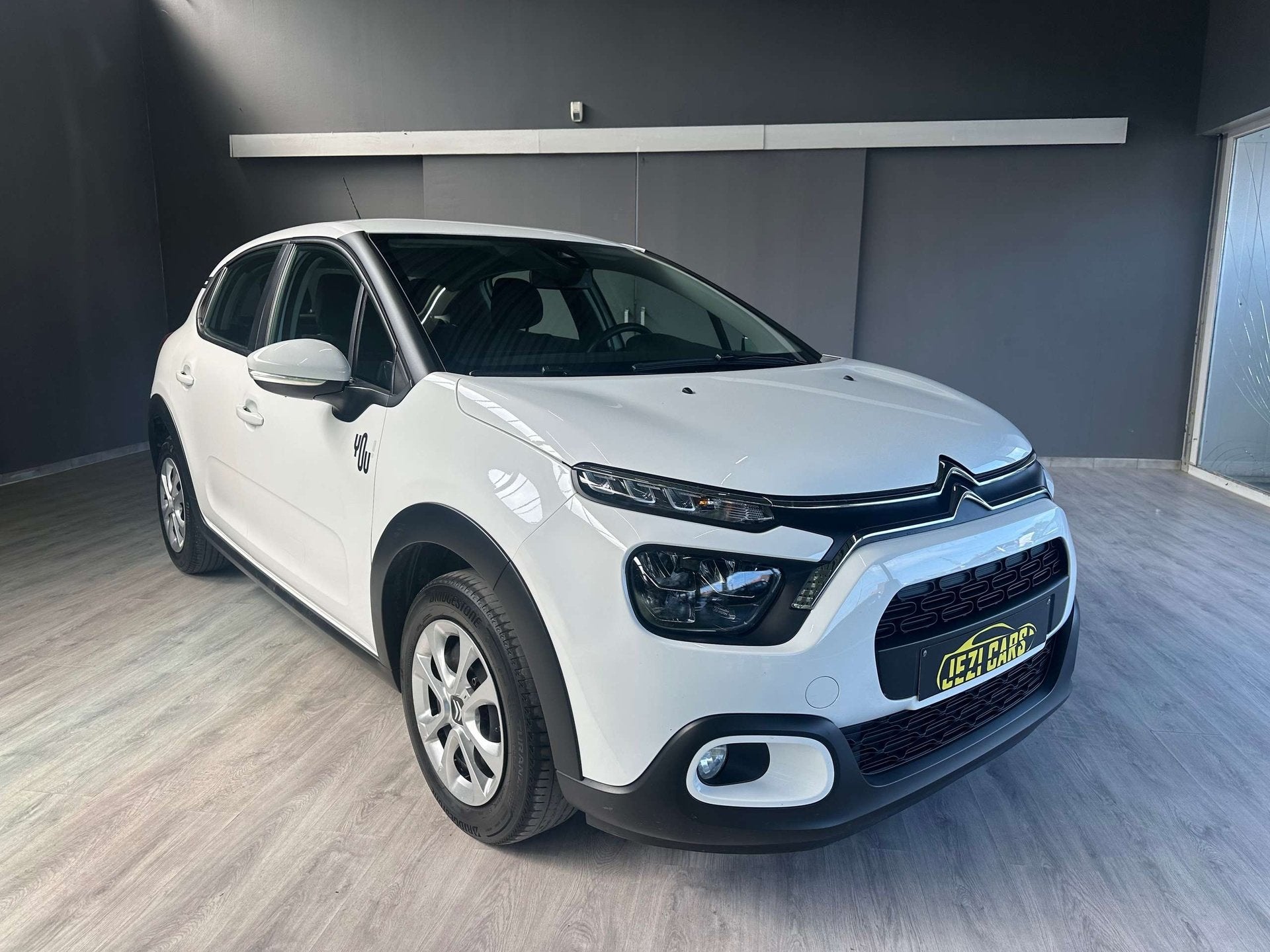 Citroen C3 C3 1.2i PureTech * 1 Jaar Garantie *, Autos, Citroën, Achat, Euro 6, Entreprise, Boîte manuelle