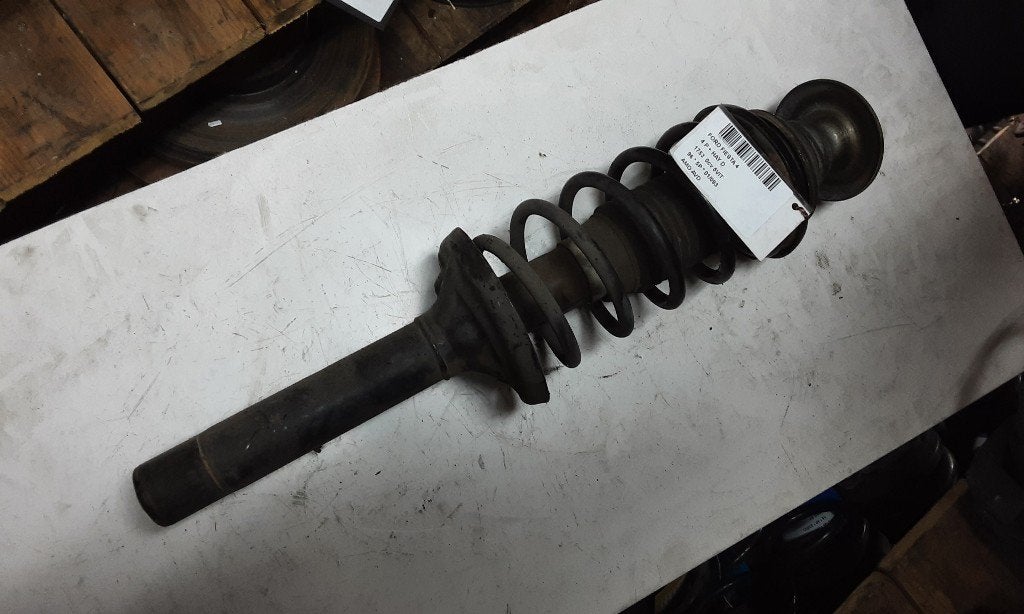 AMORTISSEUR OU ABSORBEUR DE CHOC AVANT DROIT Ford Fiesta 3, Henry-Ford-Straße  1
50735  Köln, DE, Ford-Werke GmbH, Kunden@ford.com