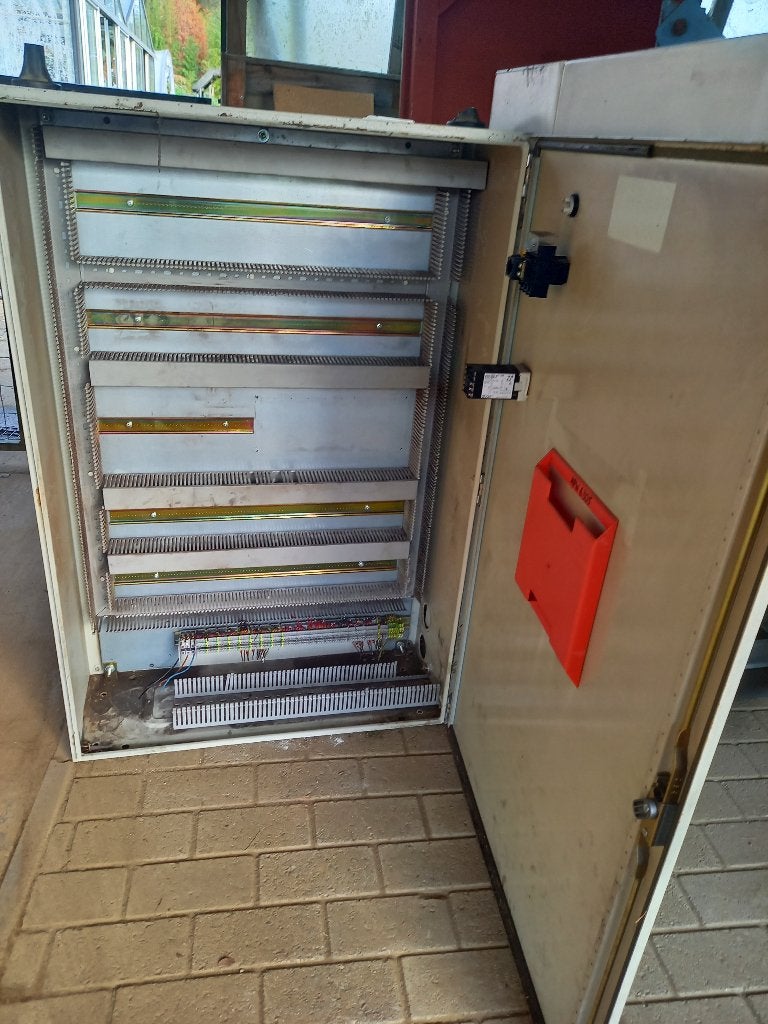 ijzeren zekeringkast, schakelkast, Doe-het-zelf en Bouw, Ophalen