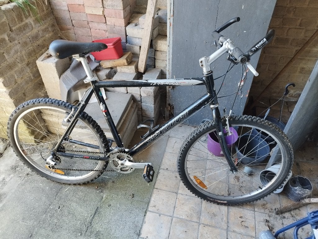 vtt specialized hardrock comp, Vélos & Vélomoteurs, VTT rigide, Frein sur jante, 49 à 53 cm, Enlèvement