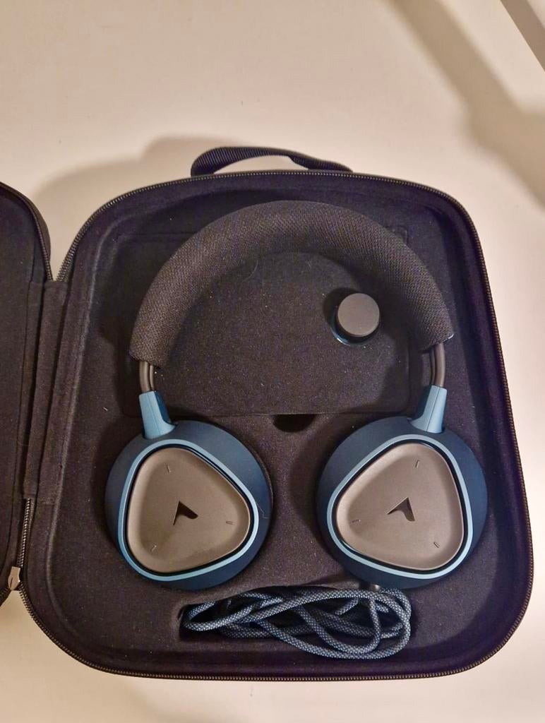 Areal SR1 Spatial Audio Headset + Base Station, Ophalen, Zo goed als nieuw, Surround