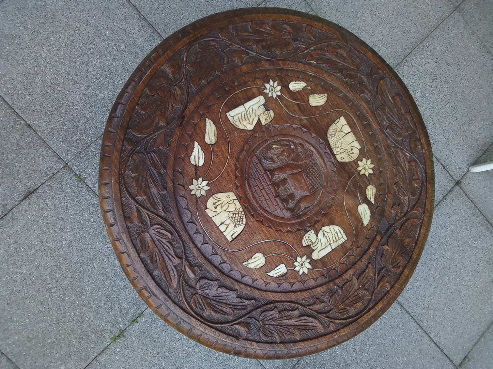 Rond Congolees tafeltje, Antiek en Kunst, Ophalen