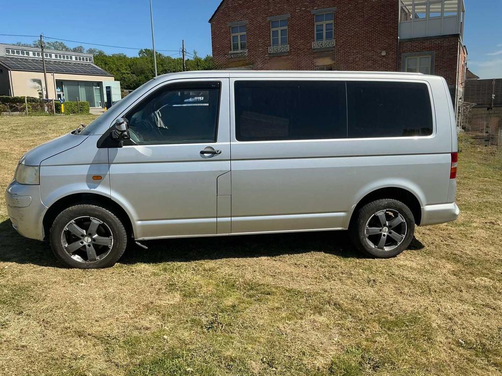 Volkswagen Transporter Caravelle Lichte Vracht Bedrijfswagen, Auto's, Gebruikt, Volkswagen, Bedrijf, Euro 4