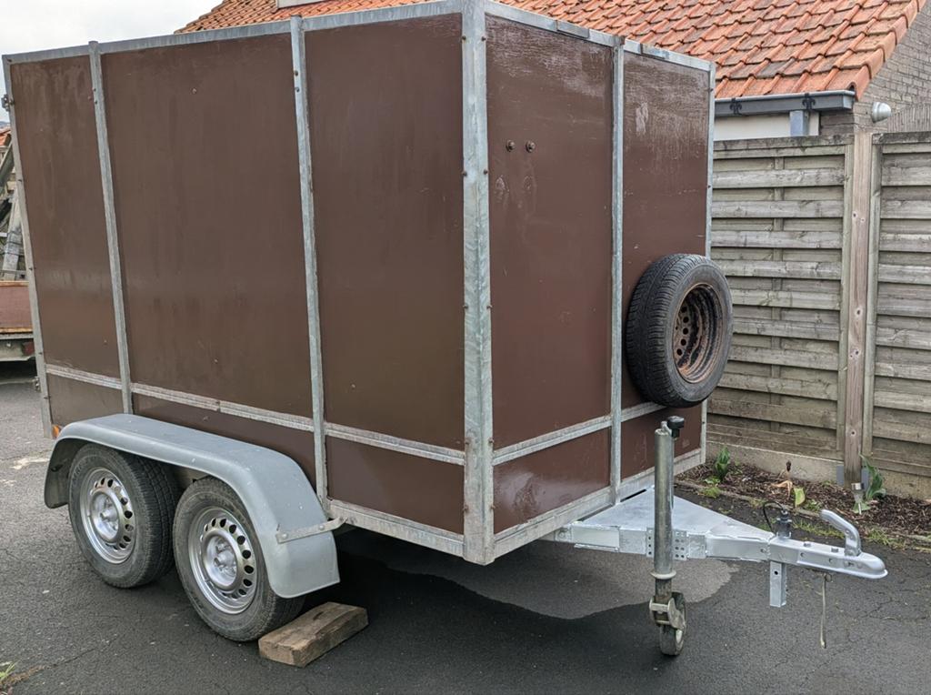 Gesloten dubbelas aanhangwagen <750 kg, Auto diversen, Aanhangers en Bagagewagens, Ophalen