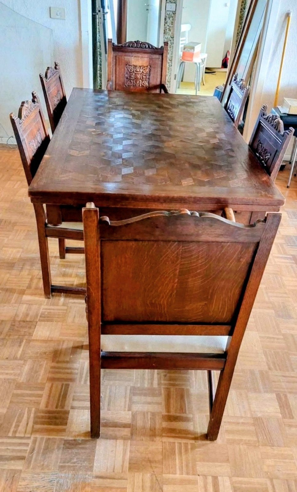 Table avec rallonges - tafel met verlengbladen - 50eur, Ophalen