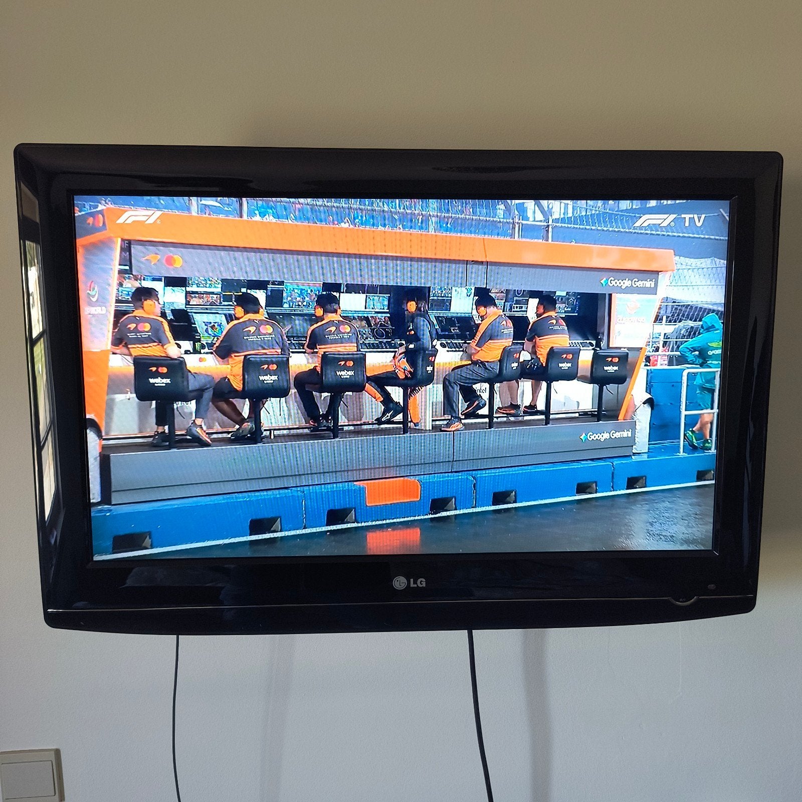 LG 32LG5000 LCD tv, LG televisie 

Te koop: een gebruikte LG, TV, Hi-fi & Vidéo, Enlèvement, LCD, LG