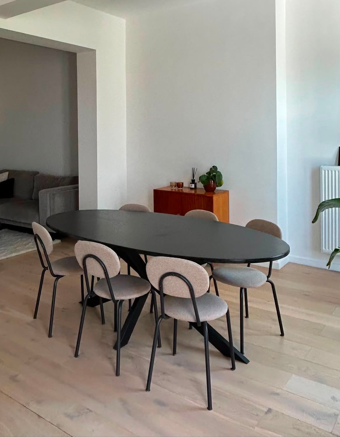 Tafel + 6 stoelen, Huis en Inrichting, Tafels | Eettafels, Zo goed als nieuw, Ophalen