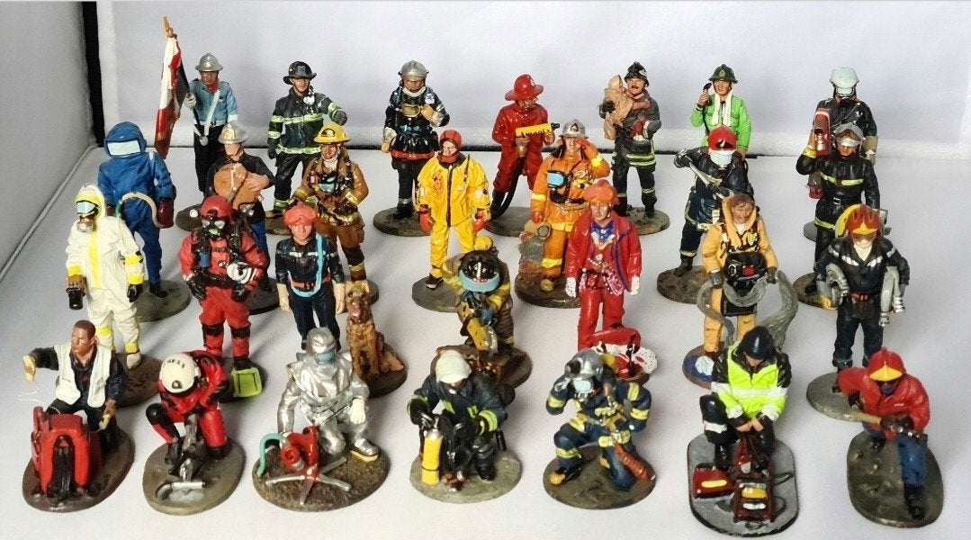 lot de 28 figurines en plomb de POMPIERS, Collections, Enlèvement ou Envoi, Comme neuf