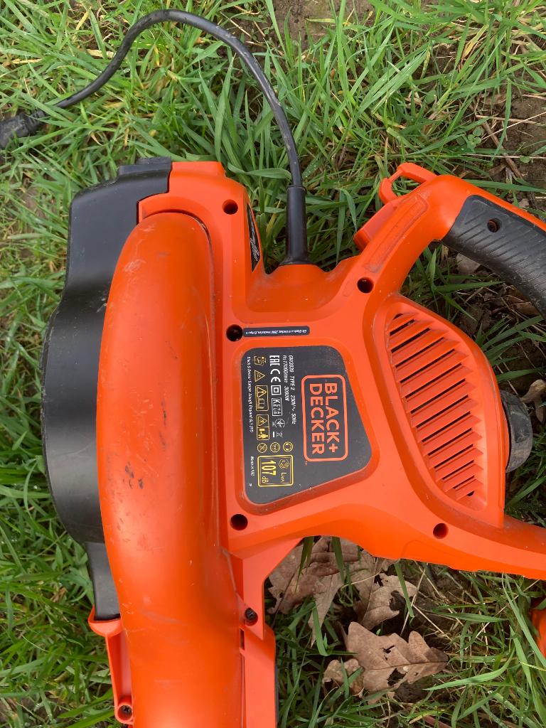 Black and Decker blower, Tuin en Terras, Bladblazers, Ophalen, Gebruikt, Met opvangzak, Handgedragen