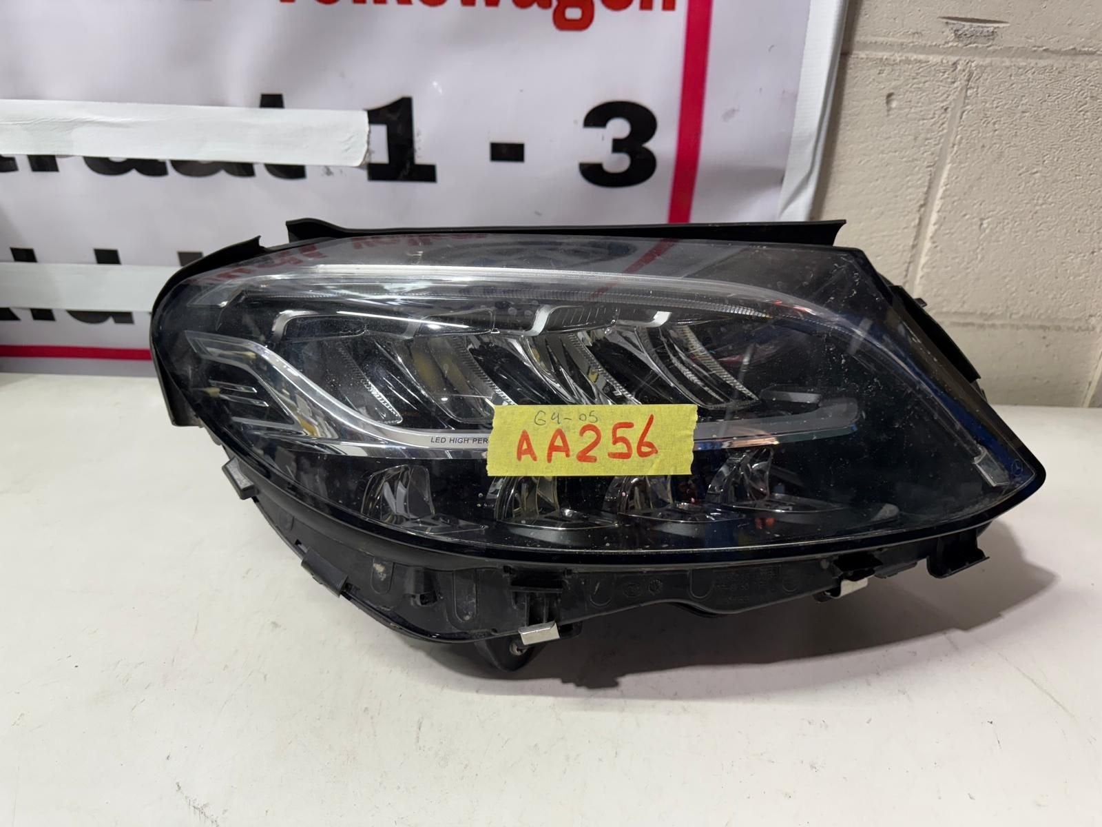 Mercedes-Benz C W205 Koplamp, -, Utilisé, -, -