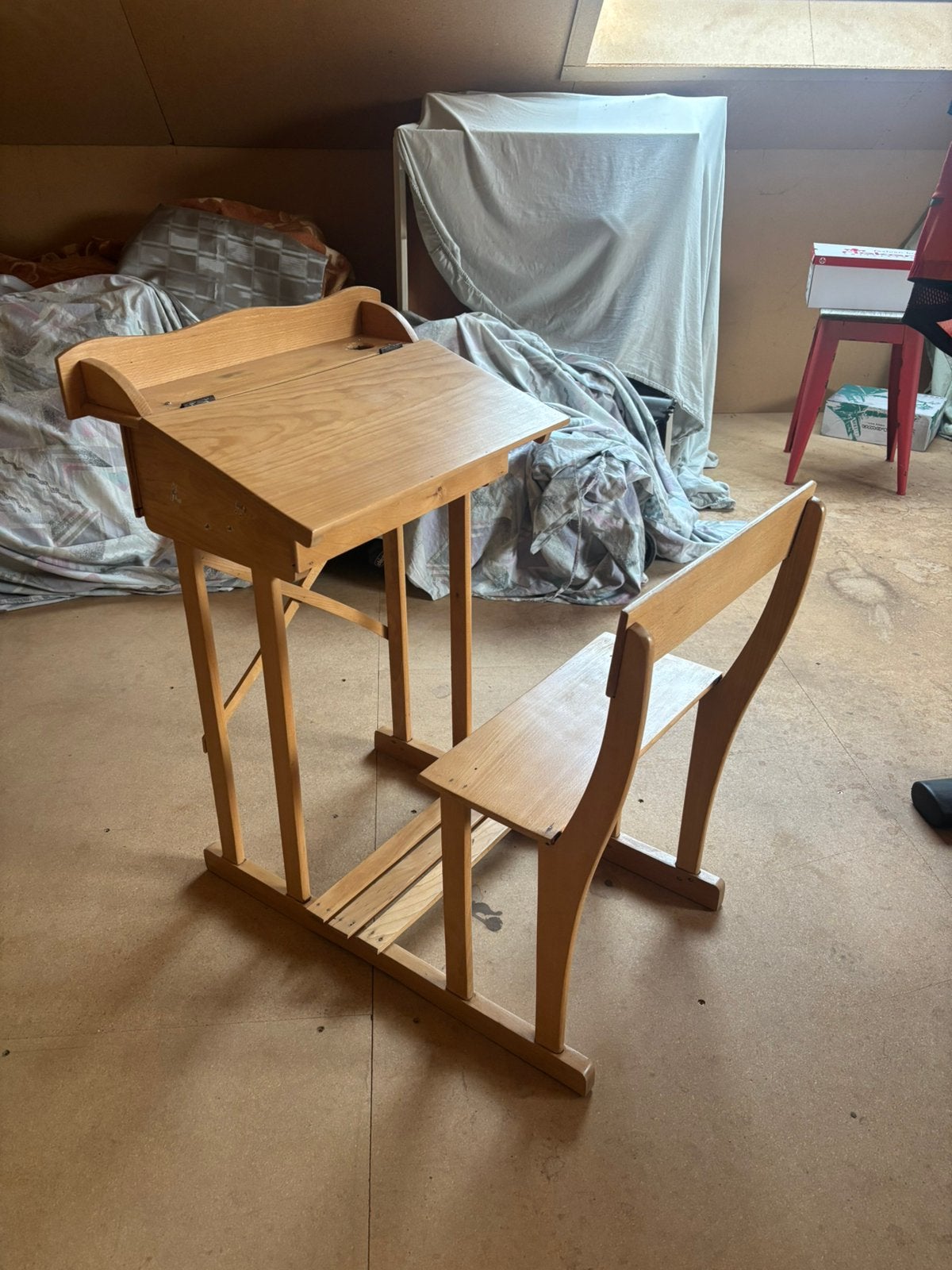 Schoolbank, Kinderen en Baby's, Kinderkamer | Tafels en Stoelen, Ophalen, Zo goed als nieuw