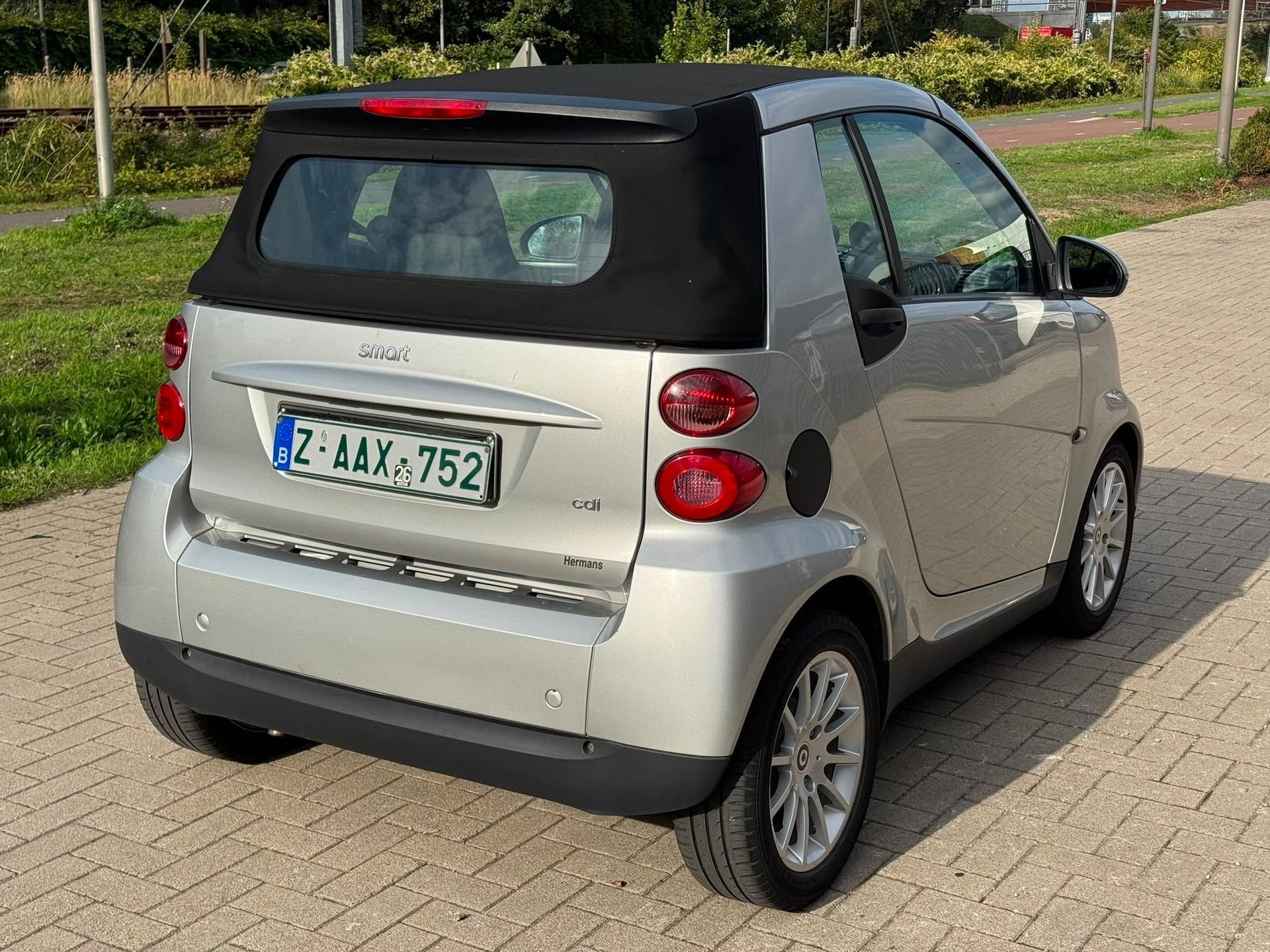Smart Fortwo, Argent ou Gris, 32 kW, Entreprise, 2 places