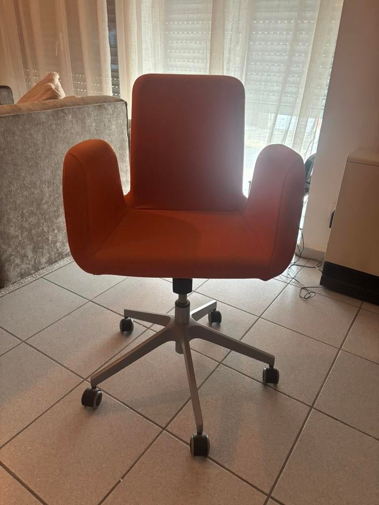 Bureaustoel, Huis en Inrichting, Bureaustoelen, Ophalen of Verzenden, Gebruikt, Oranje, Bureaustoel