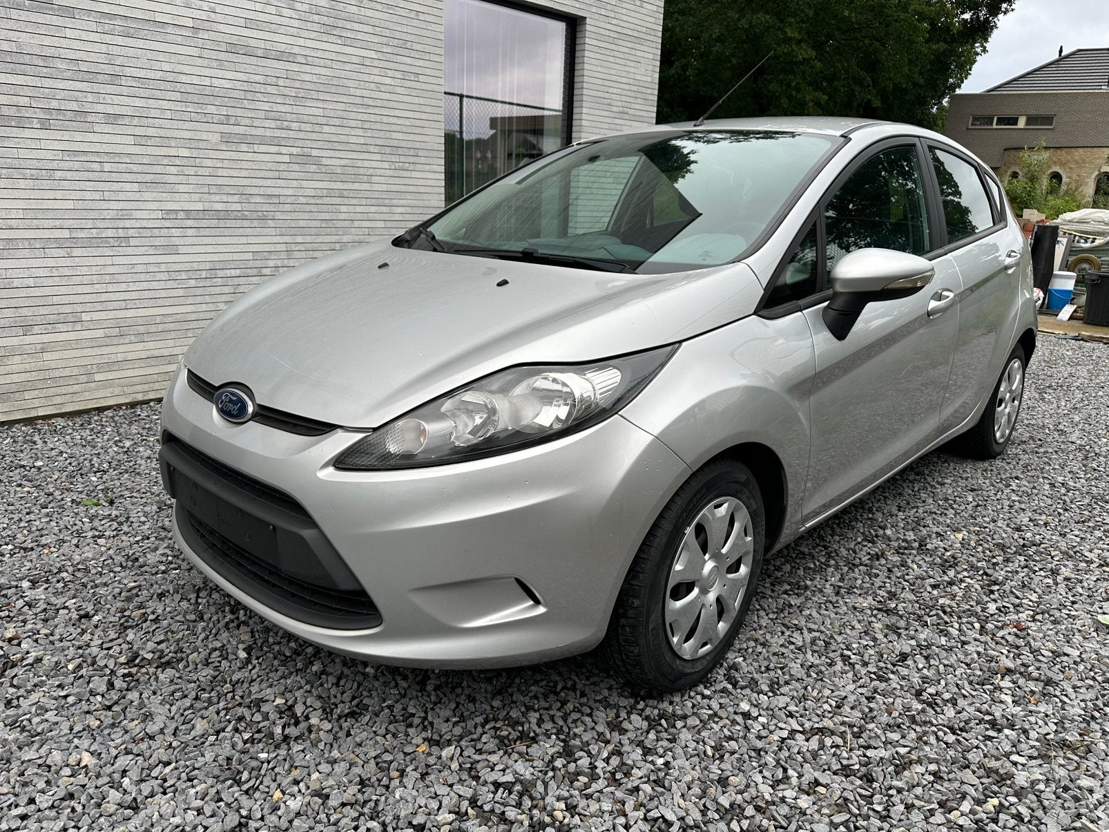 FORD FIESTA - 1.6 tdi - 2011 - KEURING VOOR VERKOOP, Auto's, Voorwielaandrijving, Euro 5, Stof, Zwart