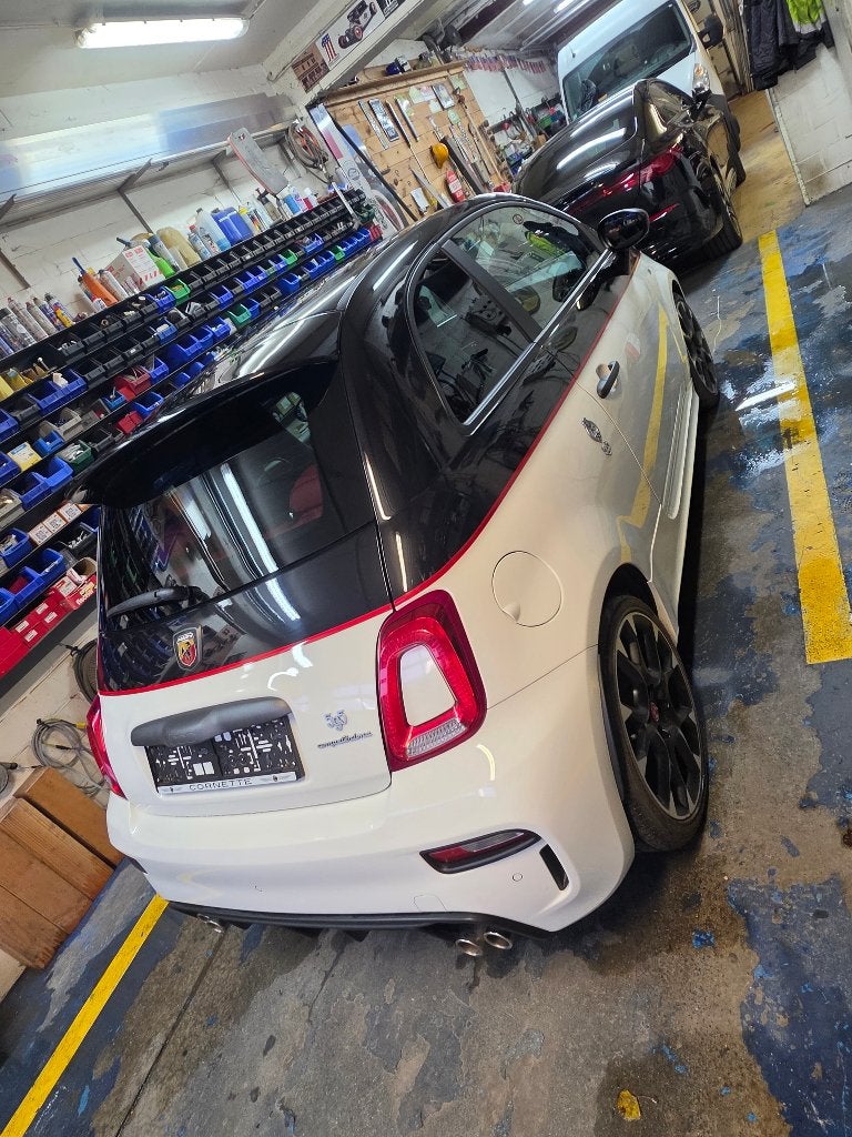 Abarth 595 Competizione 1.4 T-Jet (180 PK) 2019 39.000 km, Auto's, Voorwielaandrijving, Wit, Overige kleuren, Handgeschakeld
