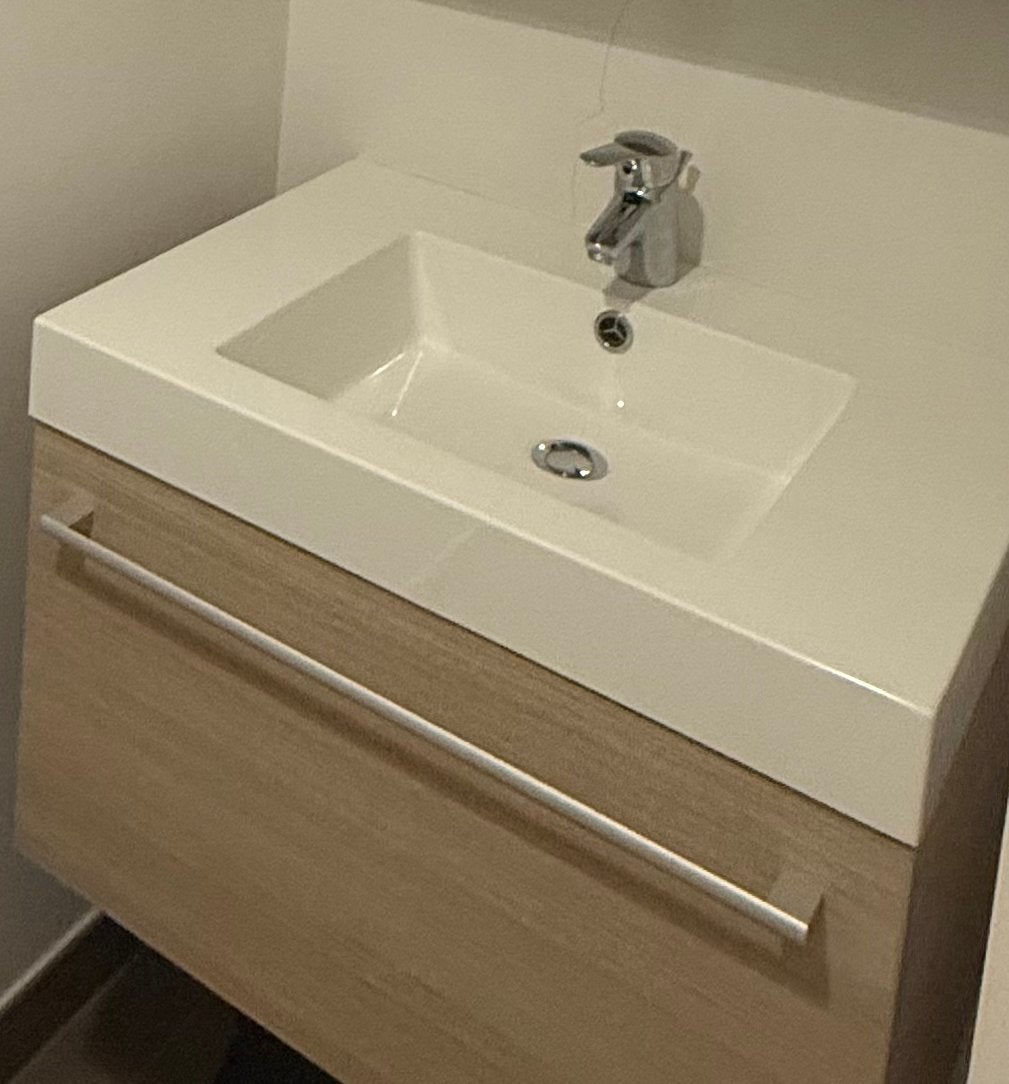 Lavabo, Enlèvement, Comme neuf