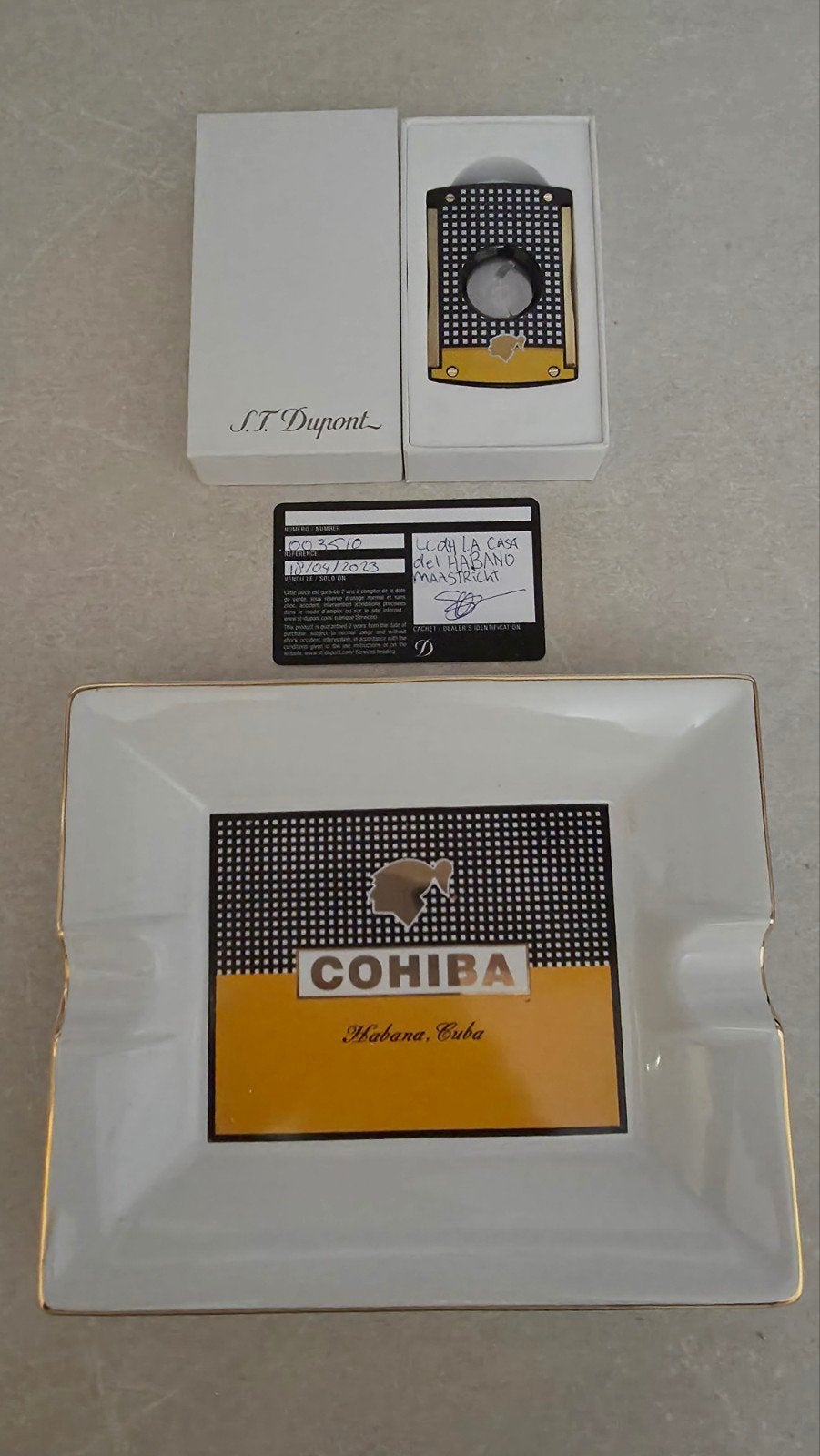 COHIBA SIGAREN KNIPPER EN COHIBA ASBAK, Verzamelen, Ophalen, Asbak