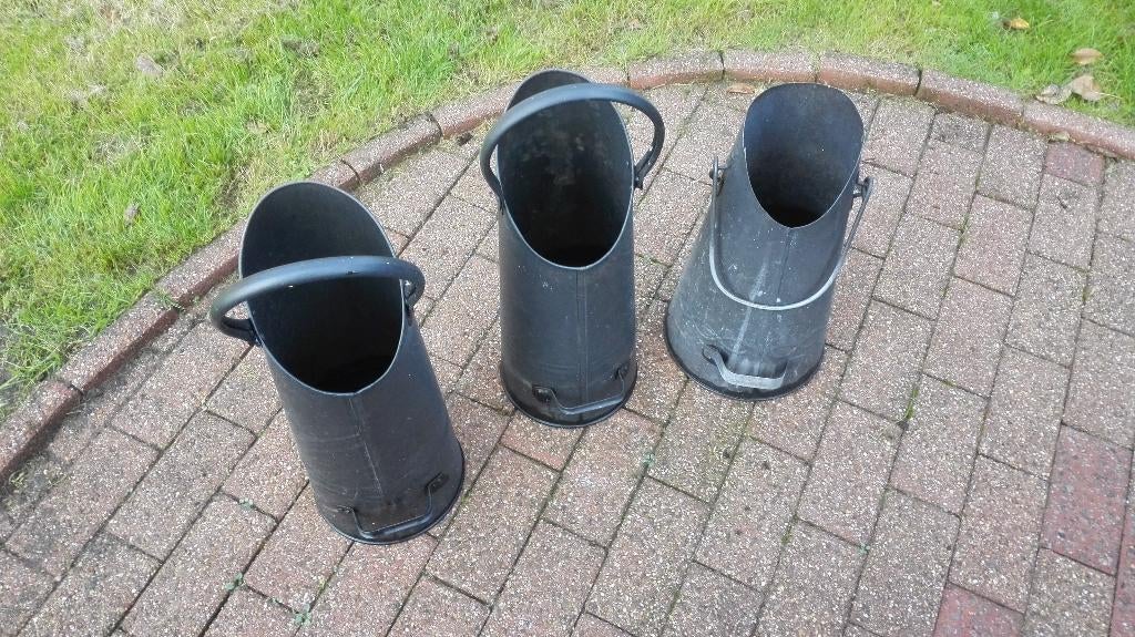 2 bidons de charbon, Enlèvement, Utilisé