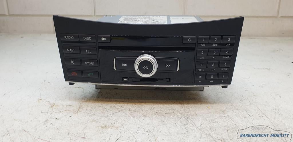 Headunit multimedia radio Mercedes E klasse W212 W207 212906, Auto-onderdelen, Gebruikt, Mercedes-Benz AG, Mercedes-Benz, Mercedesstrasse 120
70372  Stuttgart, DE