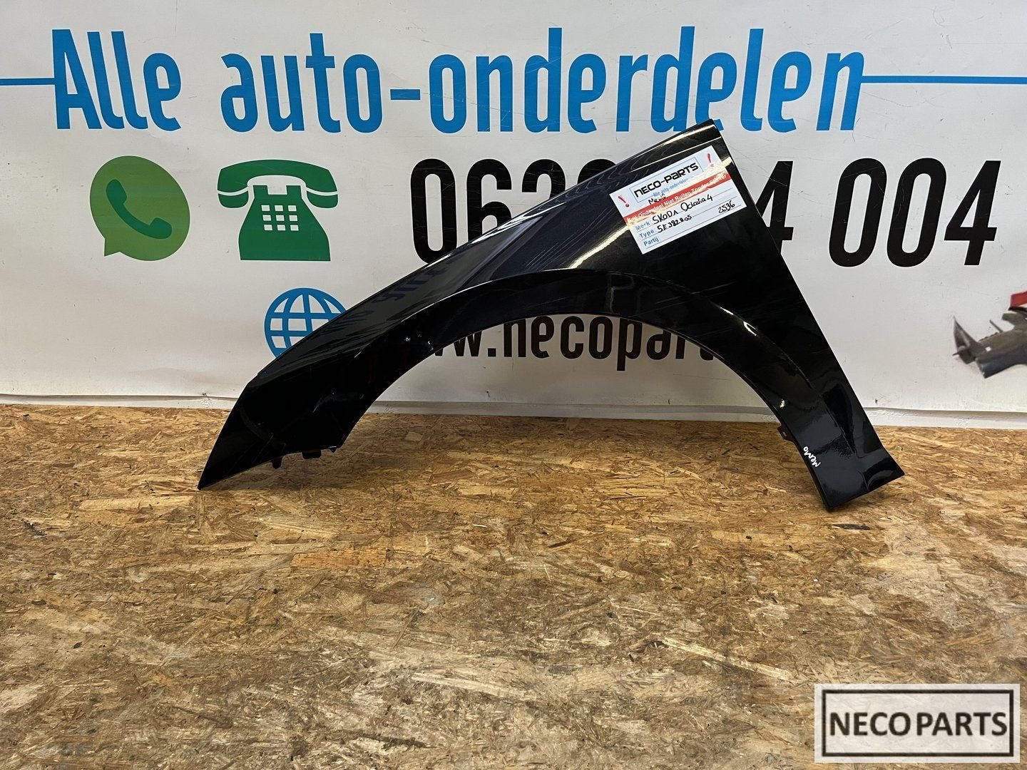 SKODA OCTAVIA 4 ZIJSCHERM SPATBORD ORGINEEL, Gebruikt, -, -, Ophalen of Verzenden