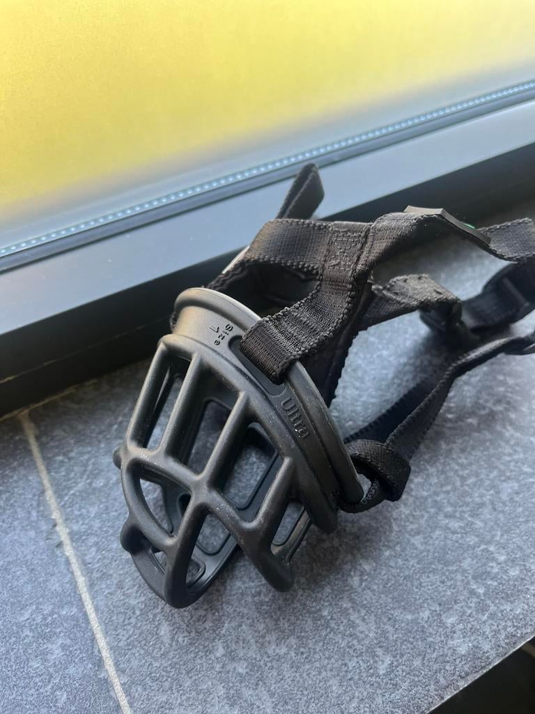 Baskerville muilkorf, Dieren en Toebehoren, Ophalen of Verzenden, Zo goed als nieuw