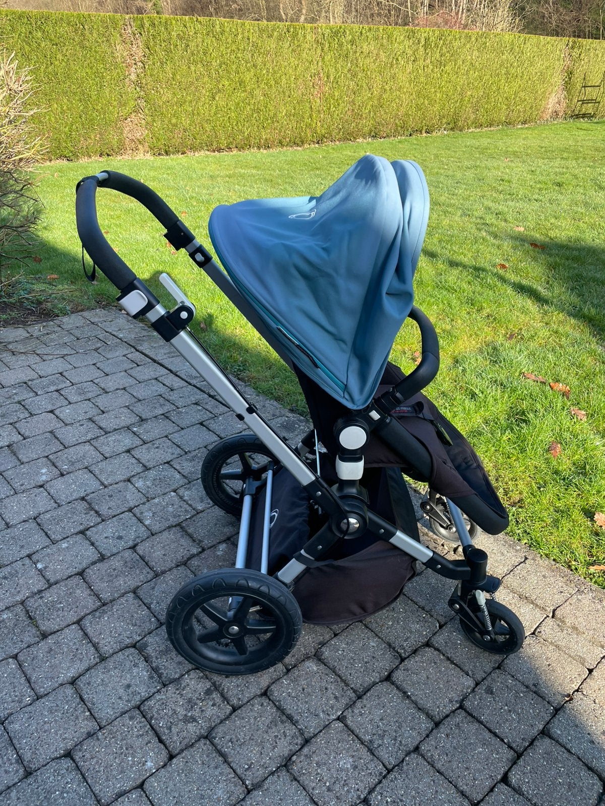 Poussette trio Bugaboo, Enfants & Bébés, Poussettes & Combinaisons, Comme neuf, Poussette combi, Bugaboo, Enlèvement