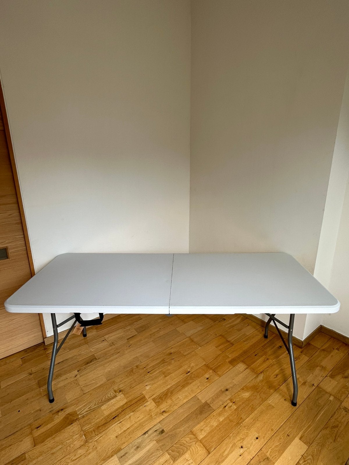 Table pliante, Caravanes & Camping, Enlèvement, Comme neuf