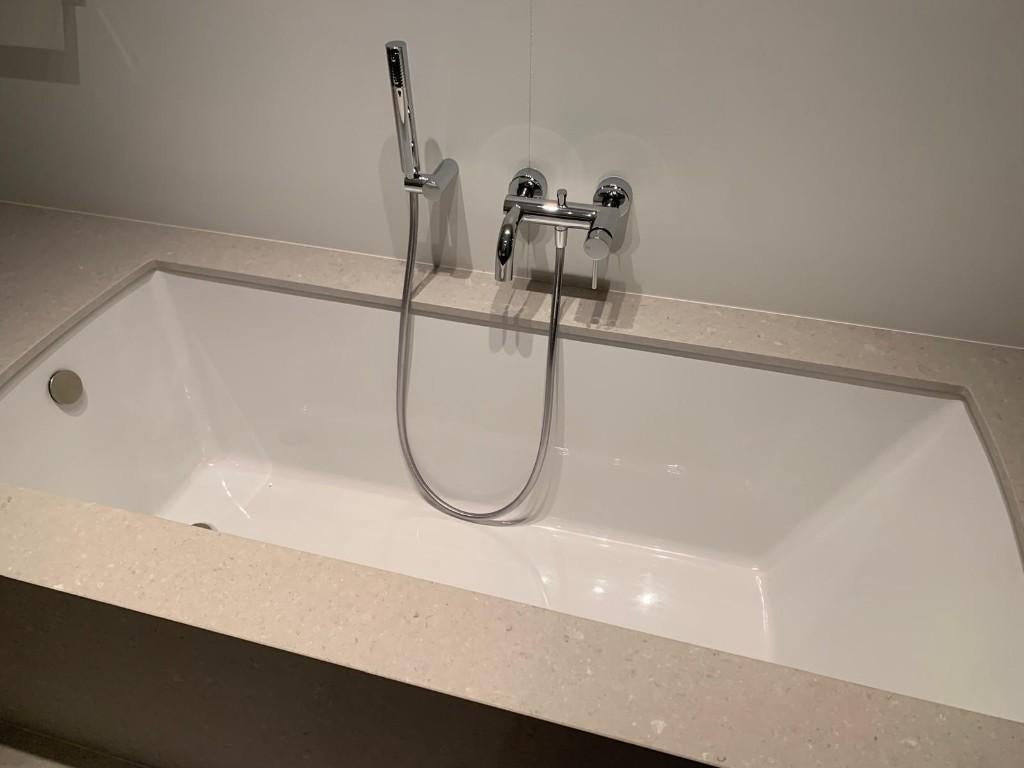 badkamer, Huis en Inrichting, Badkamer | Badkamermeubels, Ophalen, 200 cm of meer, Overige typen, Nieuw