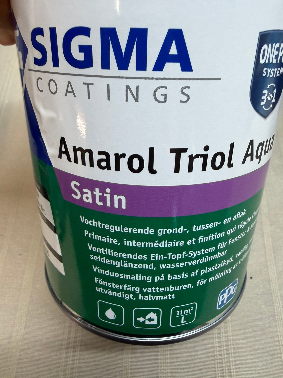 Sigma Amarol Triol watergedragen lak gebroken wit 1liter, Hobby en Vrije tijd, Schilderen, Ophalen of Verzenden, Nieuw, Acrylverf