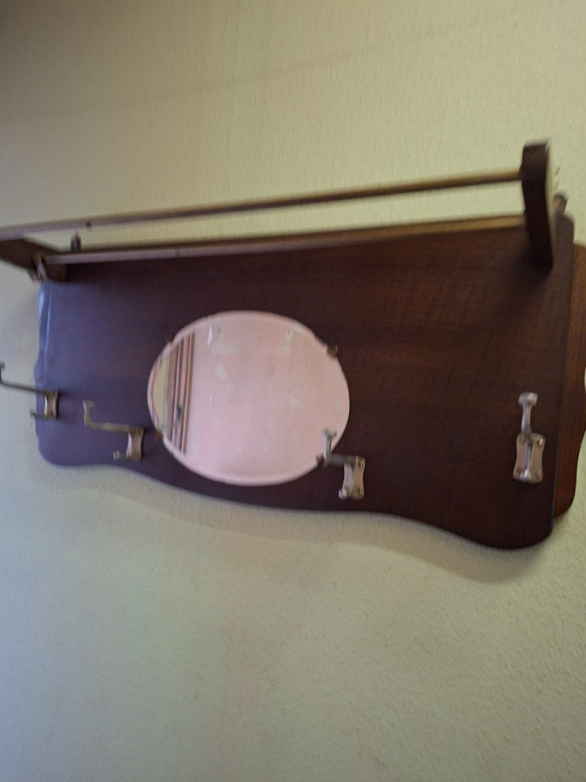 Porte-manteau, Enlèvement
