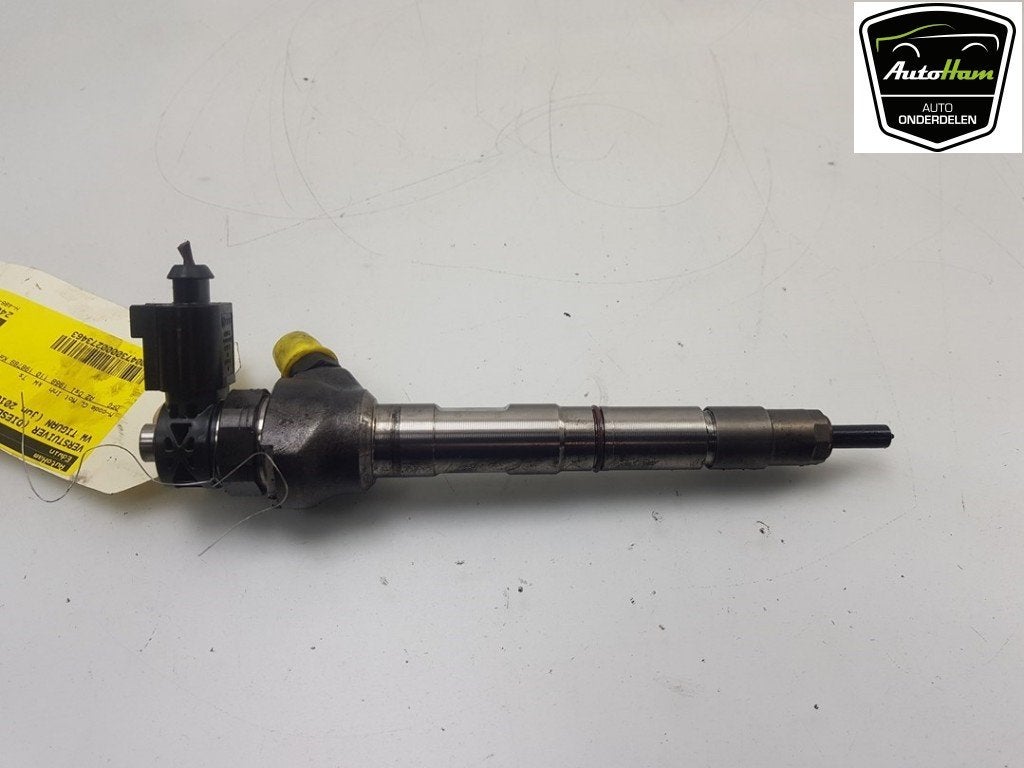 INJECTEUR FAP Volkswagen Tiguan (AD1) (01-2016/04-2024), Robert Bosch AG, Volkswagen, Utilisé, Robert-Bosch-Allee 1
74232  Abstatt, DE