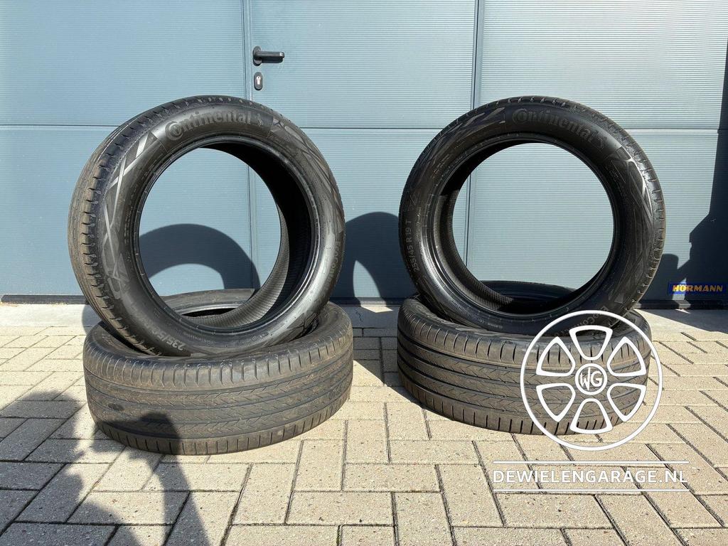 4x Continental 235/50 R19 en 255/45 R19 NIEUW DEMO VW ID.7 B, Auto-onderdelen, Gebruikt, -, -, Ophalen of Verzenden