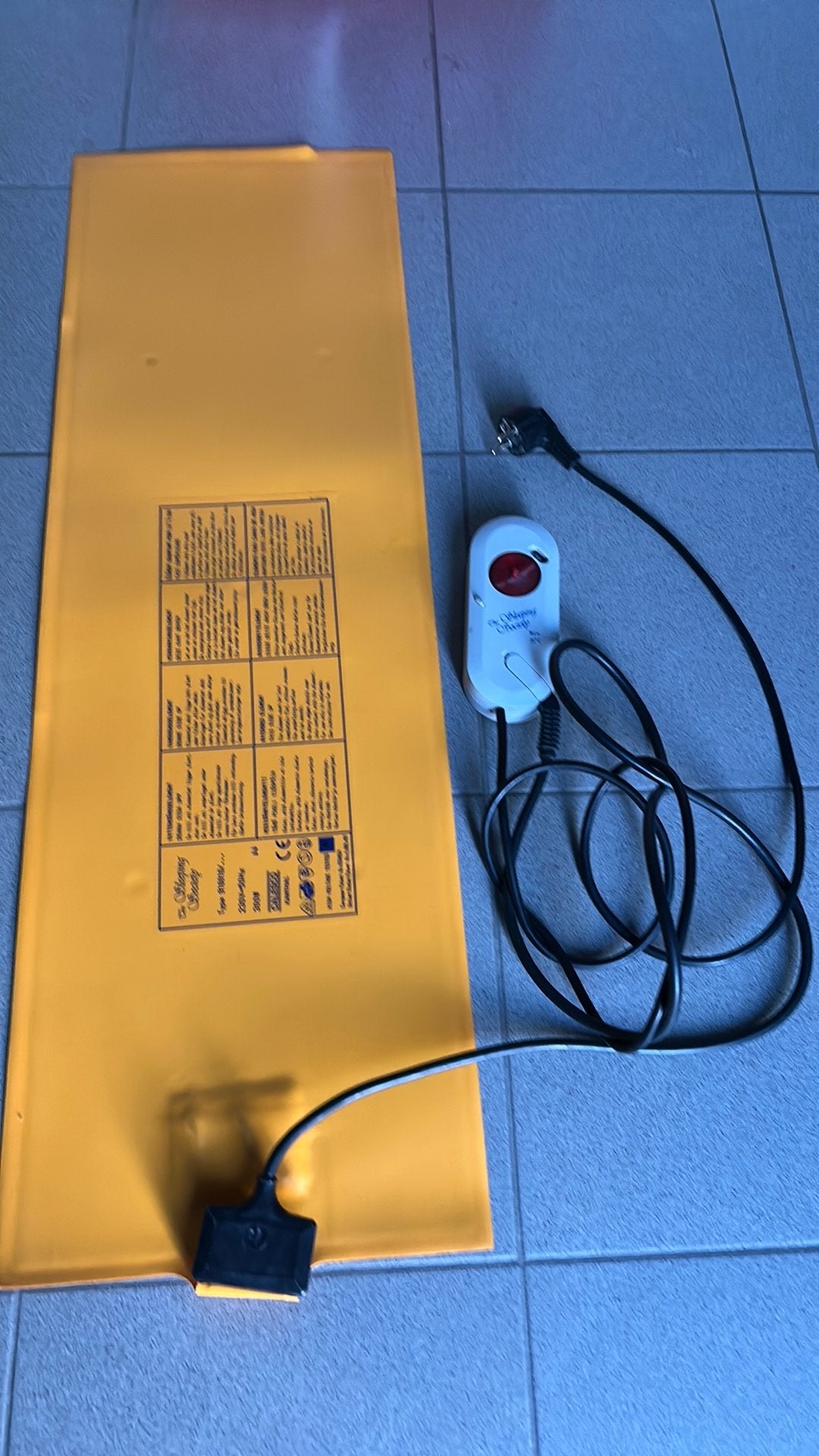 Verwarmingselement waterbed 230V, 300W, Ophalen, Zo goed als nieuw