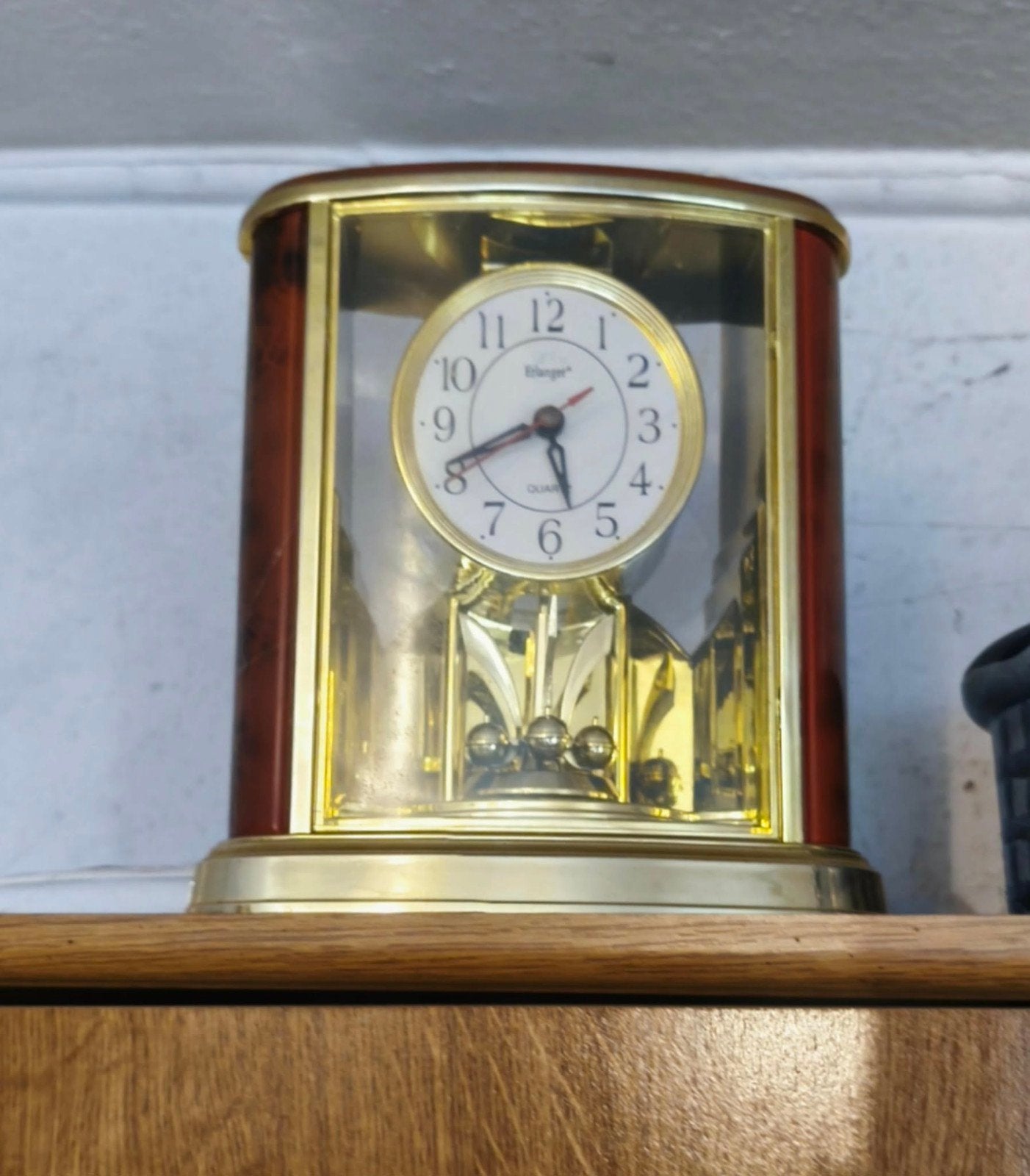 Horloge style vintage, Enlèvement