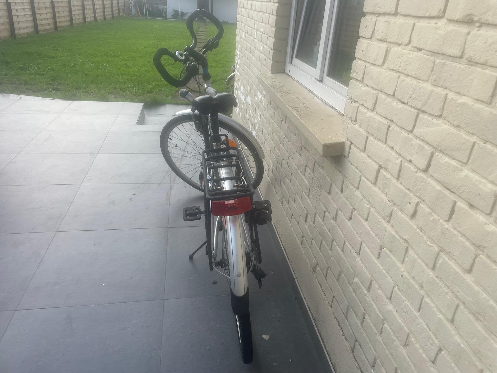 fiets in goede staat, Enlèvement, Comme neuf