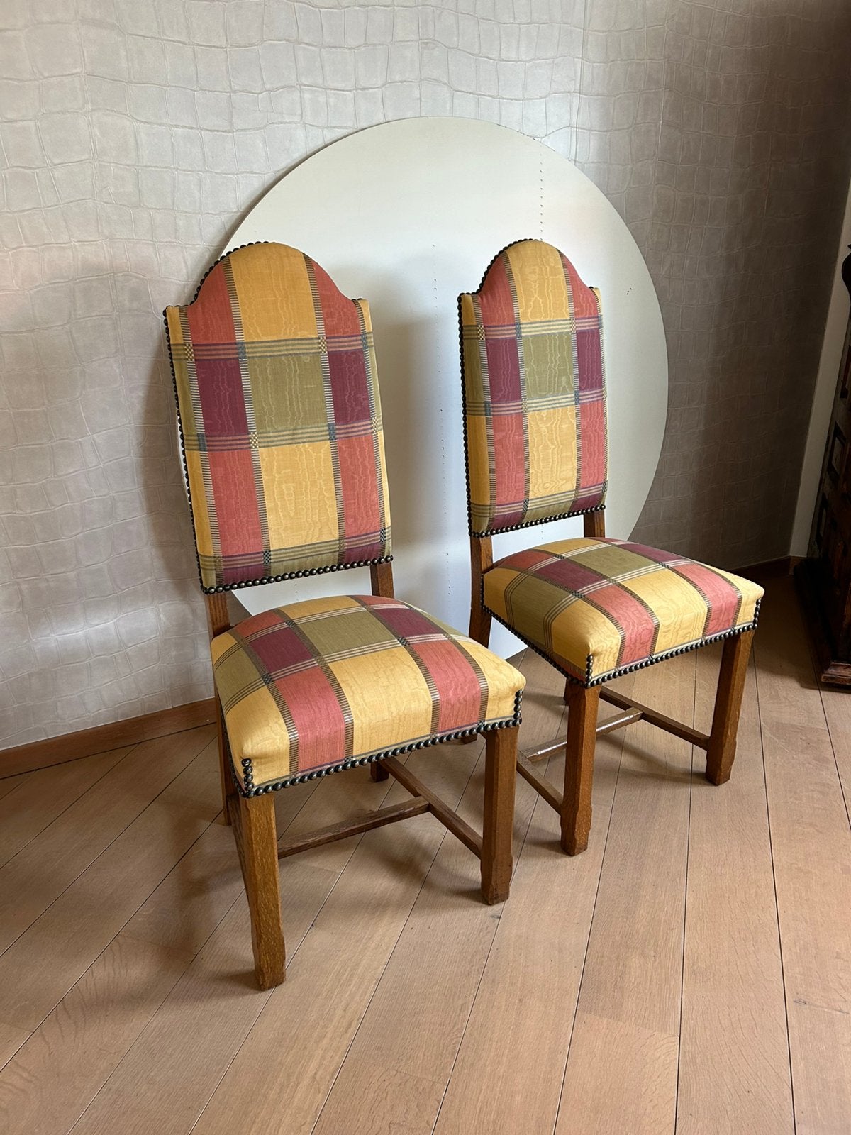 Rustieke vintage eiken stoelen, Ophalen, Zo goed als nieuw