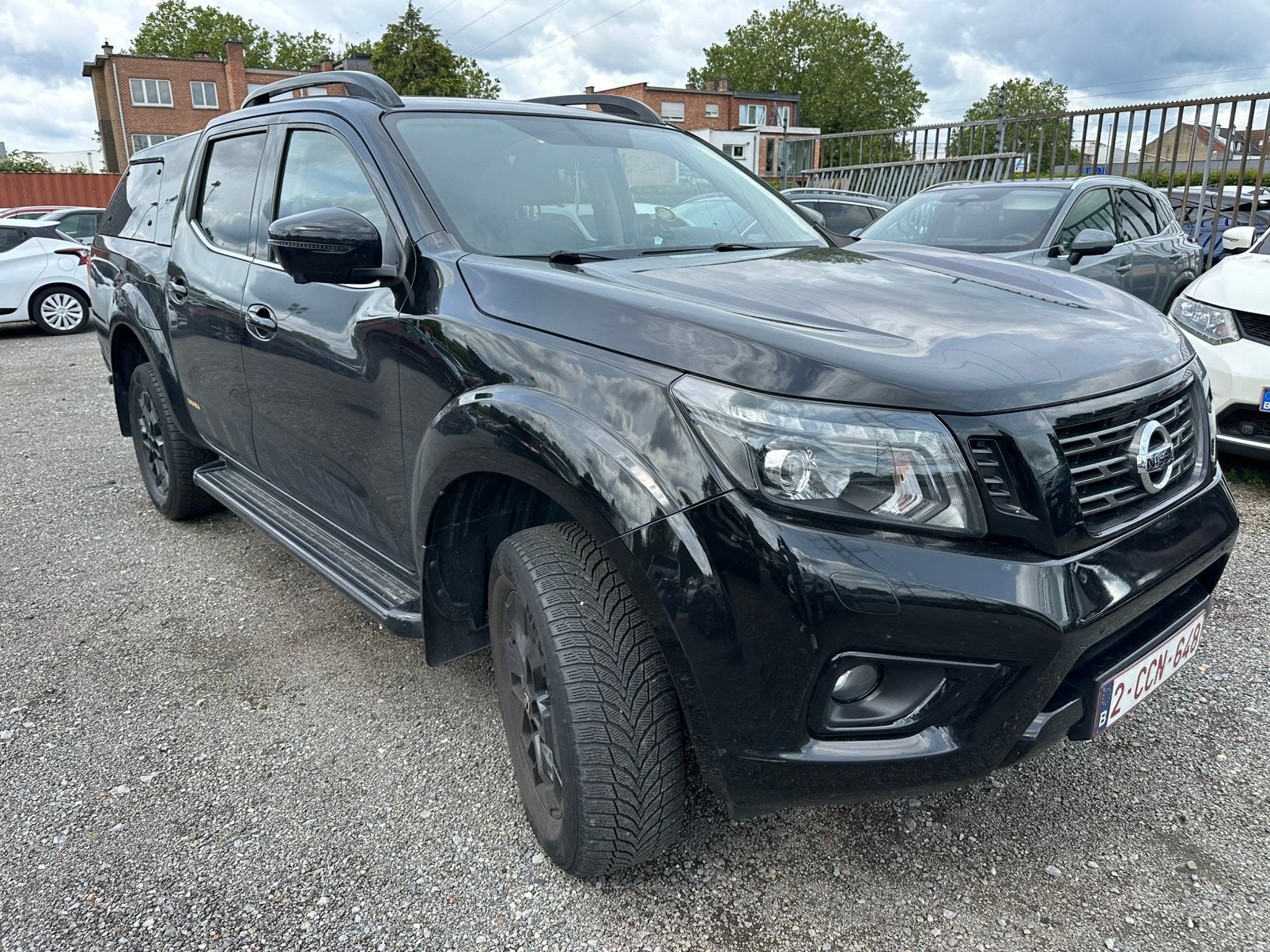 NISSAN NAVARA 2.3d AUTOMAAT 2020 FULL 200.000km 13200€ +btw, Auto's, Nissan, Automaat, Leder, Bedrijf, 140 kW