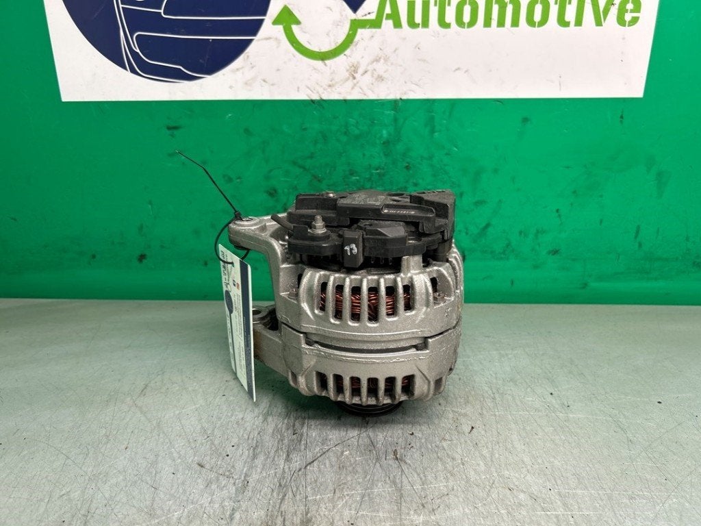ALTERNATEUR Opel Corsa C (F08 / 68) (|55556068|0124425024|), Autos : Pièces & Accessoires, Robert Bosch AG, Opel, Utilisé, Robert-Bosch-Allee 1
74232  Abstatt, DE