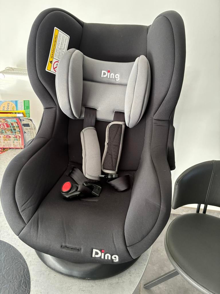 Kinderstoel voor auto 2 x gebruikt 40€, Kinderen en Baby's, Autostoeltjes, Ophalen, Zo goed als nieuw