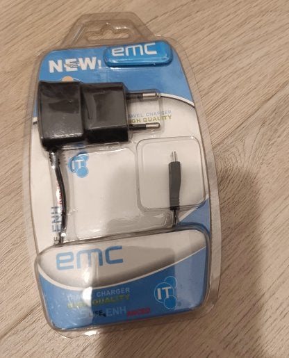 Chargeur secteur Micro-USB EMC – Neuf dans son emballage, Enlèvement