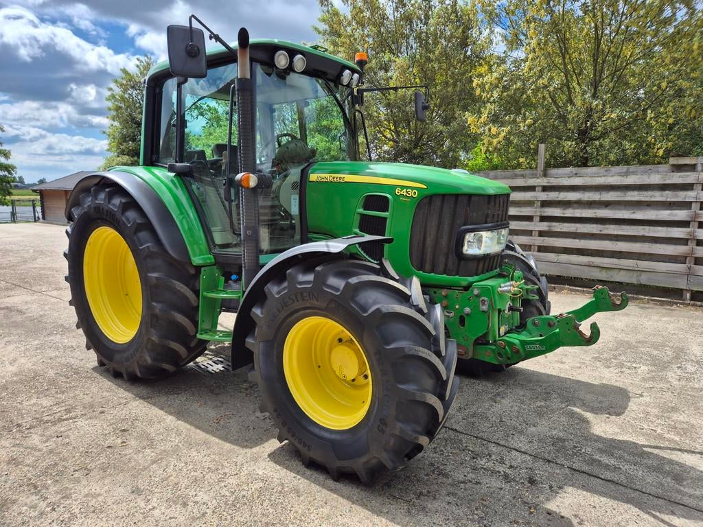 John Deere 6430 premium Fronthef+PTO (bj 2010), Zakelijke goederen, Landbouw | Tractoren, Gebruikt, 120 tot 160 Pk, John Deere